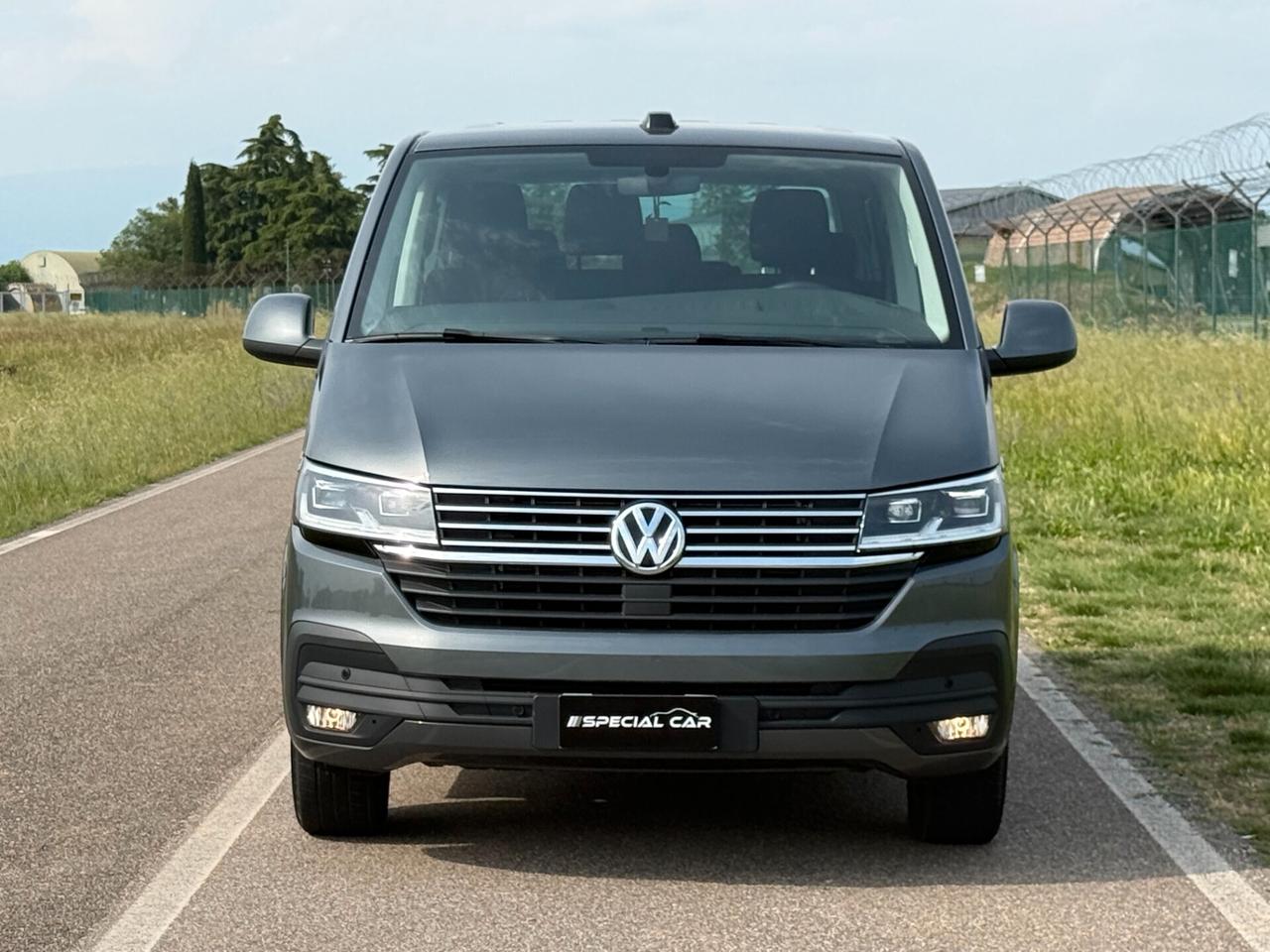 Volkswagen Caravelle 2.0 TDI 150CV DSG PC "NUOVO - 9 POSTI - 29000KM !!!"