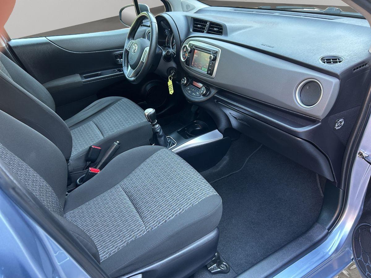 TOYOTA - Yaris - 1.4 D-4D 5p. Lounge