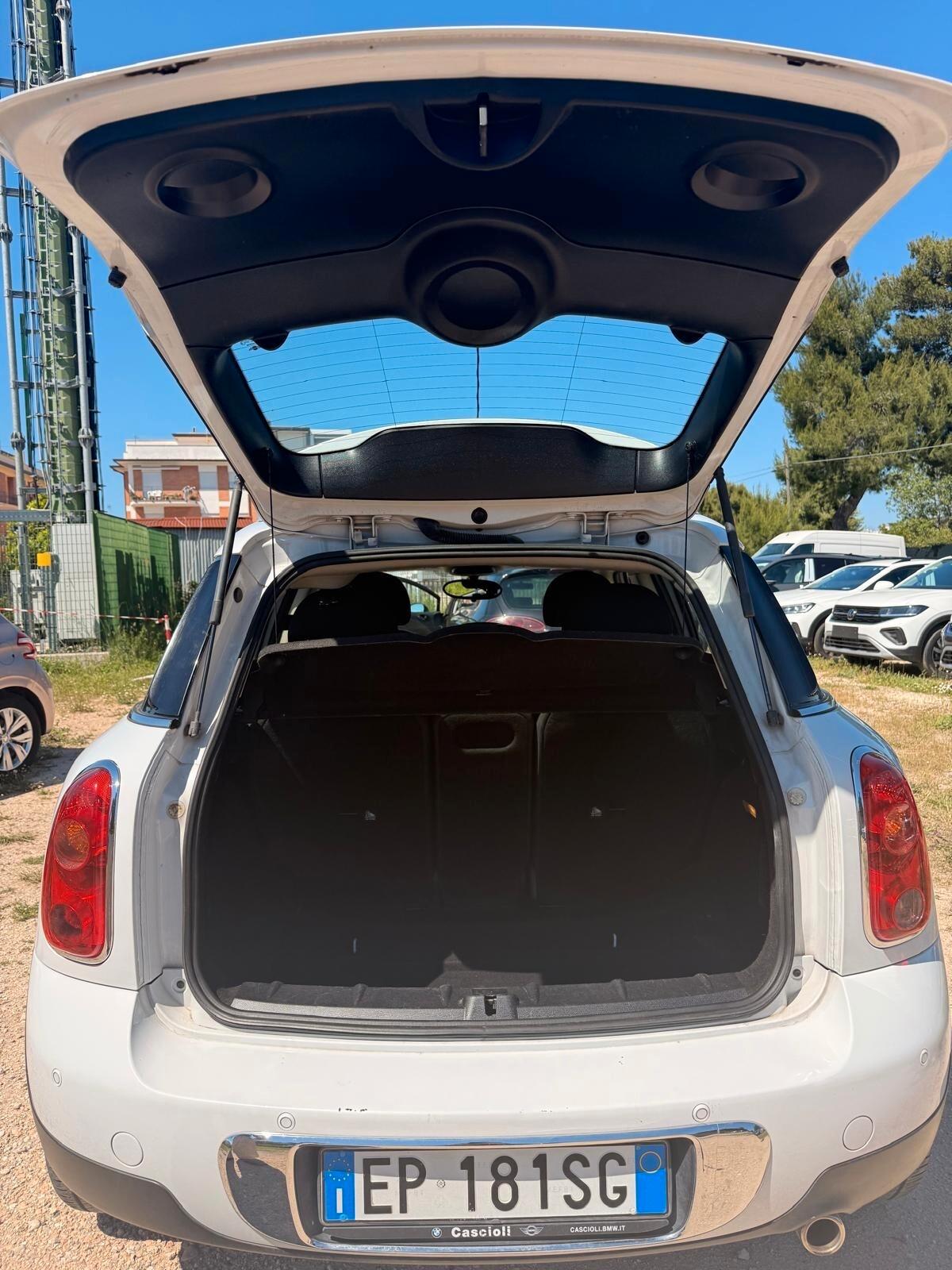 Mini Cooper Countryman 2.0 D Automatica