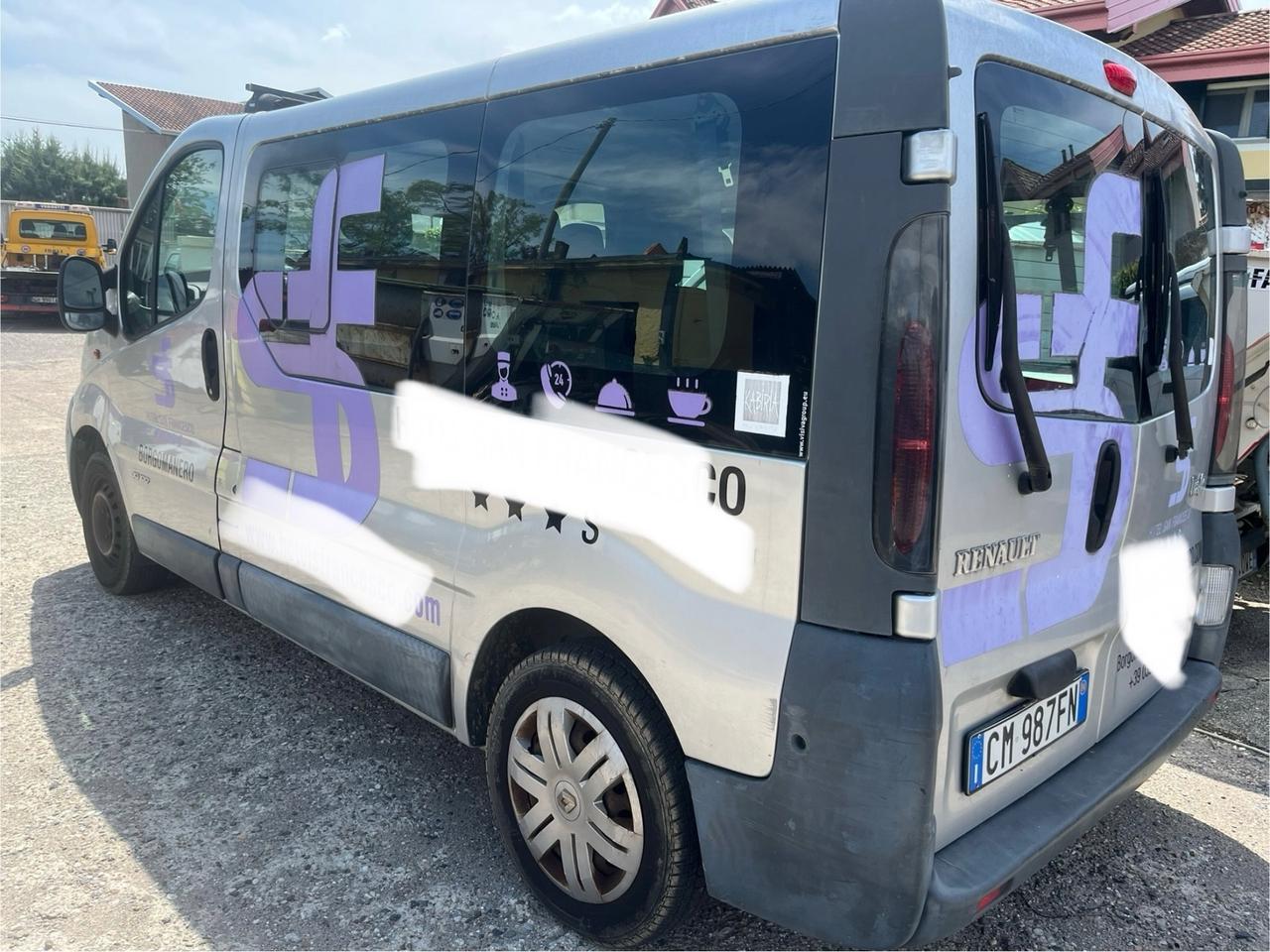 Renault Trafic 1.9 2004 9 posti cambio rotto