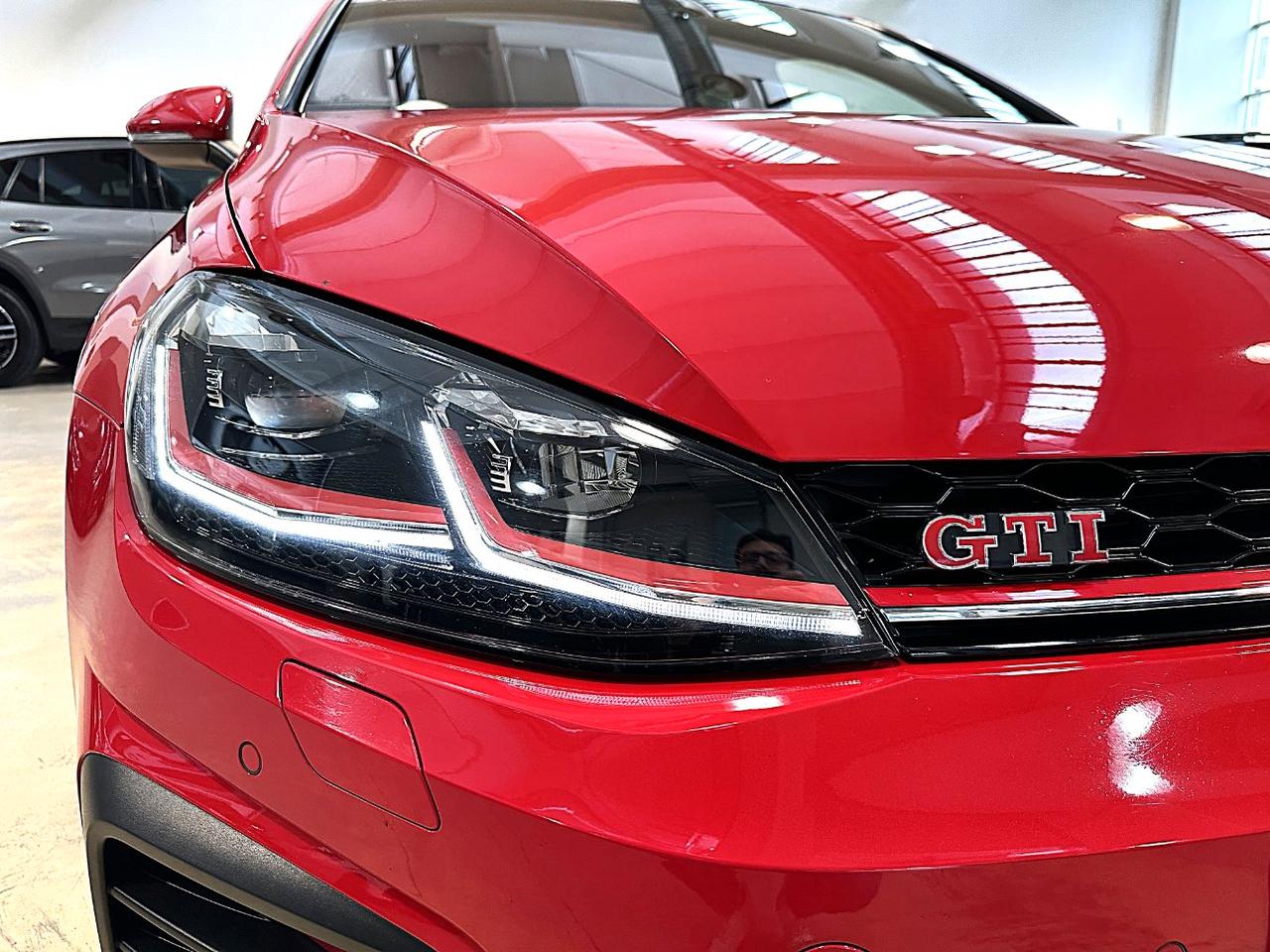 Volkswagen Golf GTI 2.0 tsi Performance DSG-LED-19"-Tetto-DCC-Dynaudio-FULL