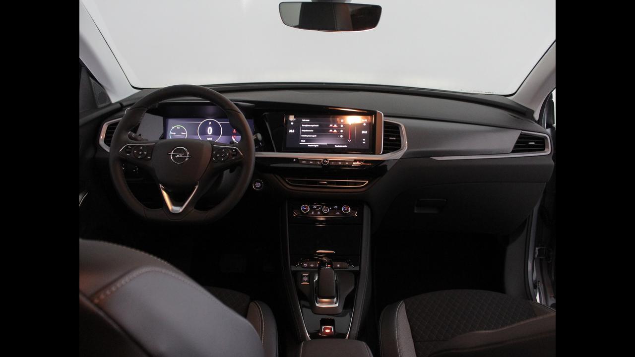 OPEL Grandland Gs 1.6 225cv PHEV