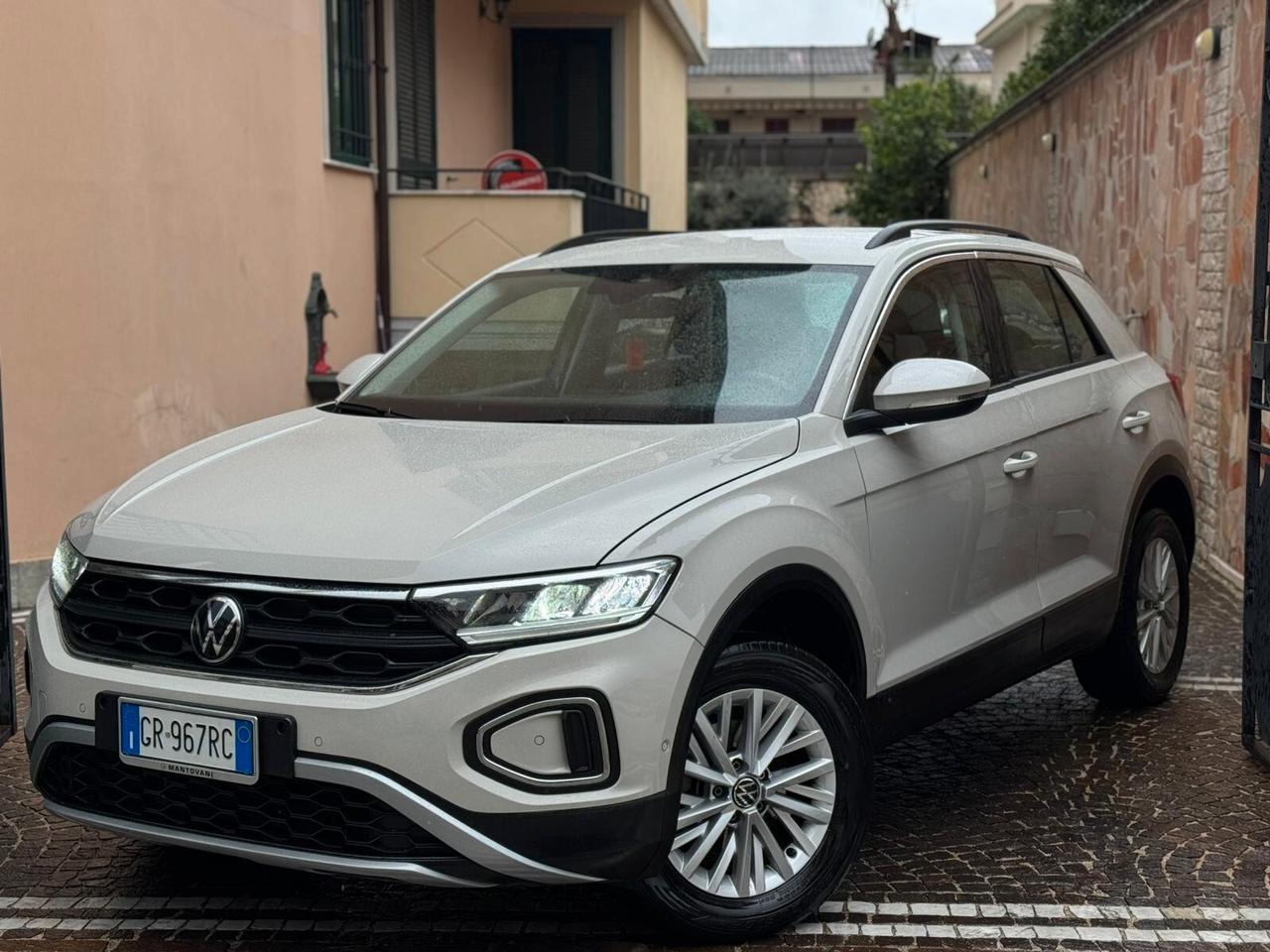 Volkswagen T-Roc 1.0 TSI Life
