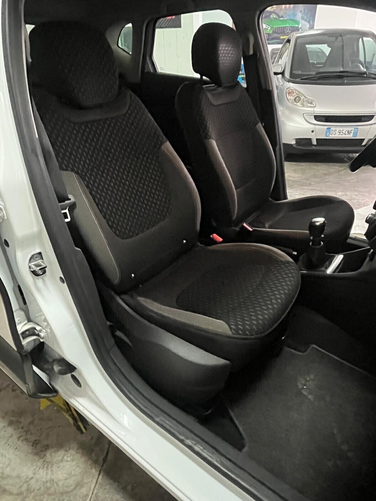 Renault Captur TCe 120 CV Start&Stop Energy Initiale Paris