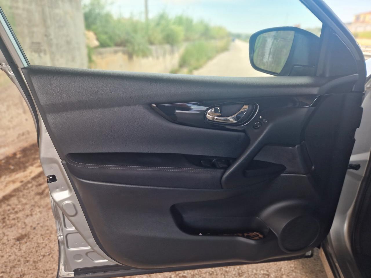 Nissan Qashqai 1.6 dCi 4WD Tekna