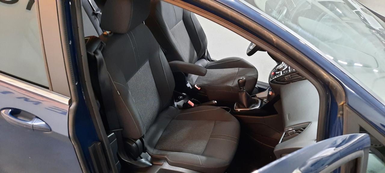 Ford B-Max 1.5 TDCi 75 CV Business Titanium
