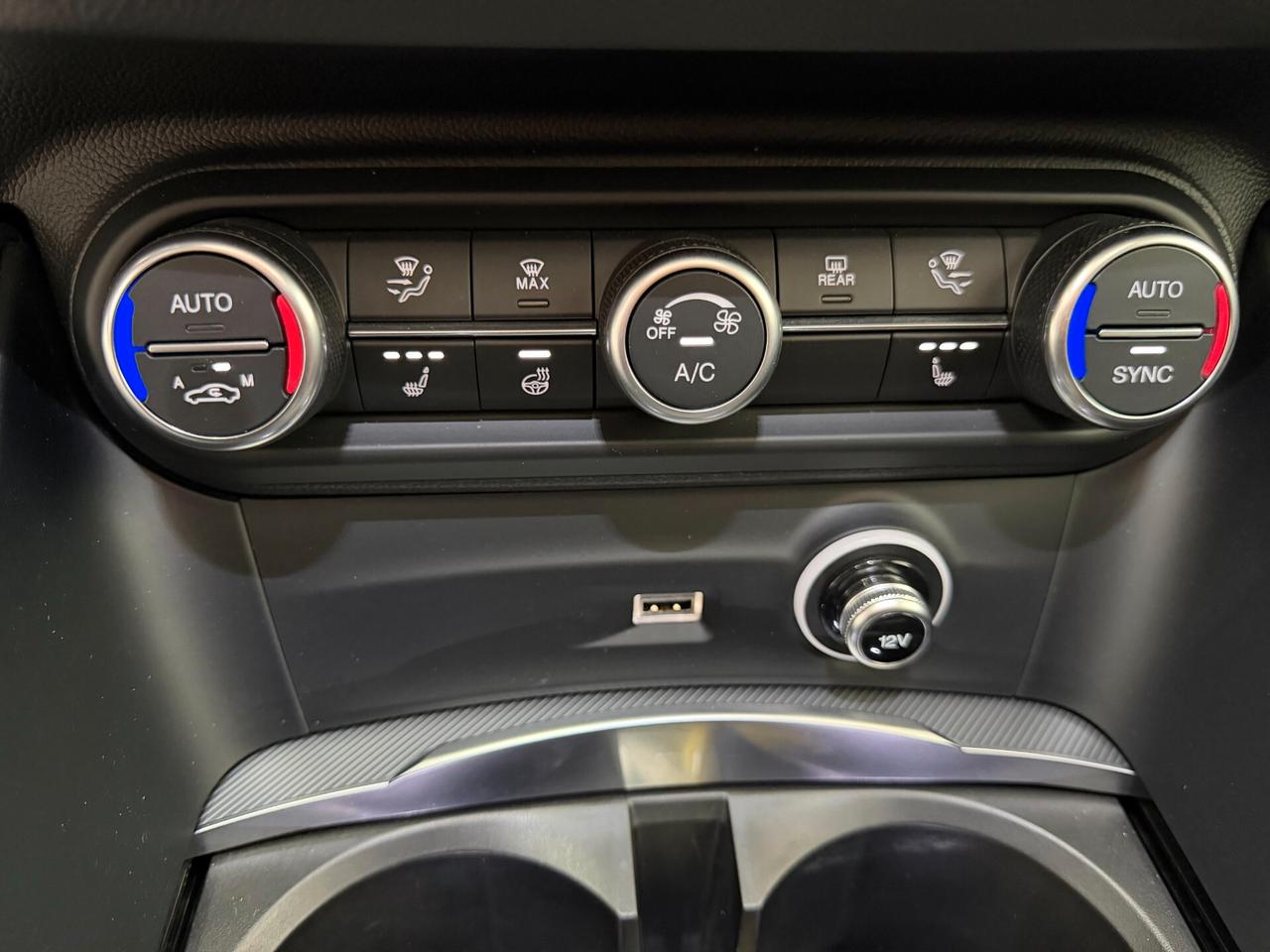 Alfa Romeo 12/2022 Stelvio 2.2 Turbodiesel 210 CV AT8 Q4 Veloce