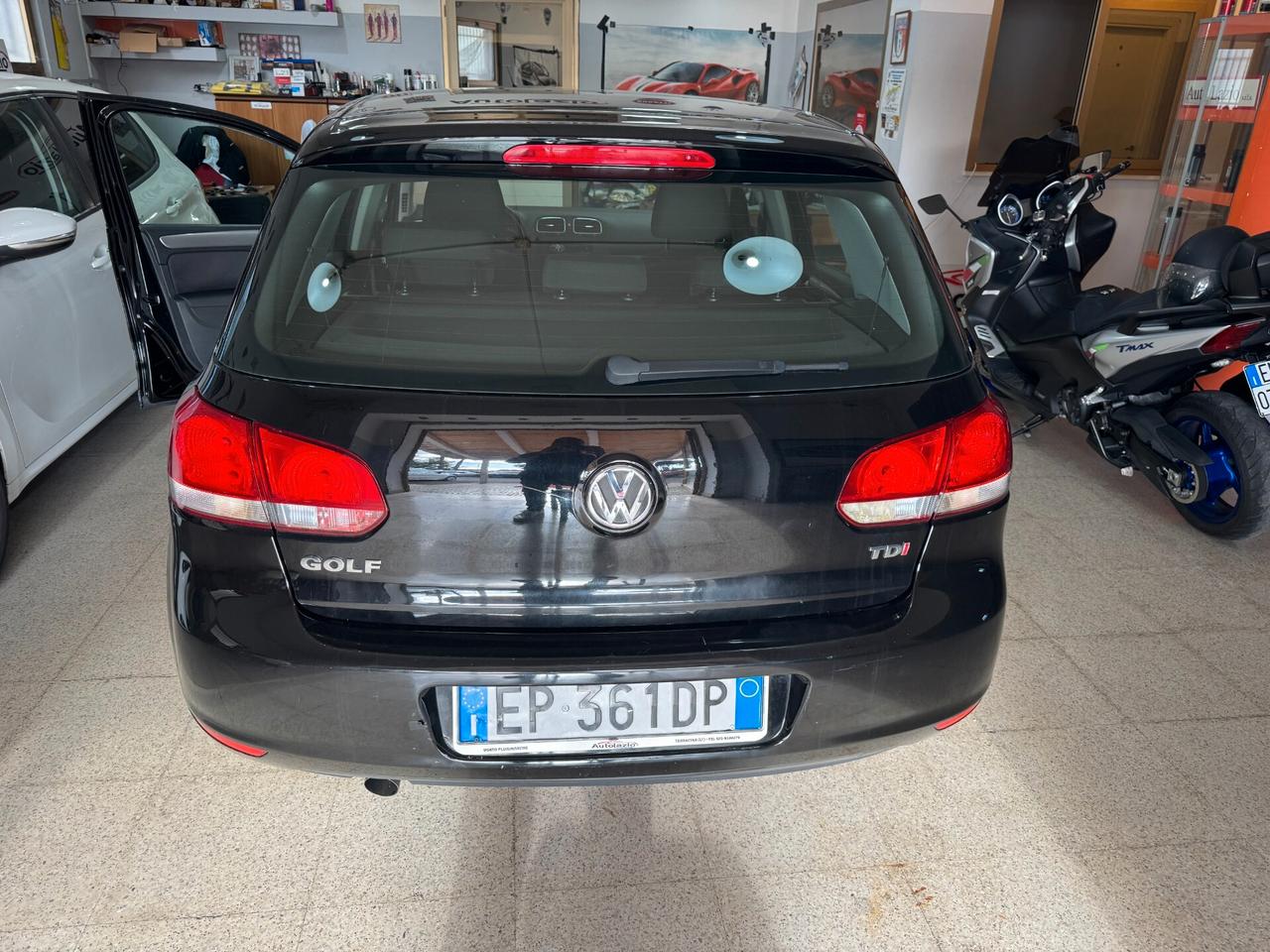 Volkswagen Golf 1.6 TDI 5p. Highline 105 CV. OK NEOPATENTATI