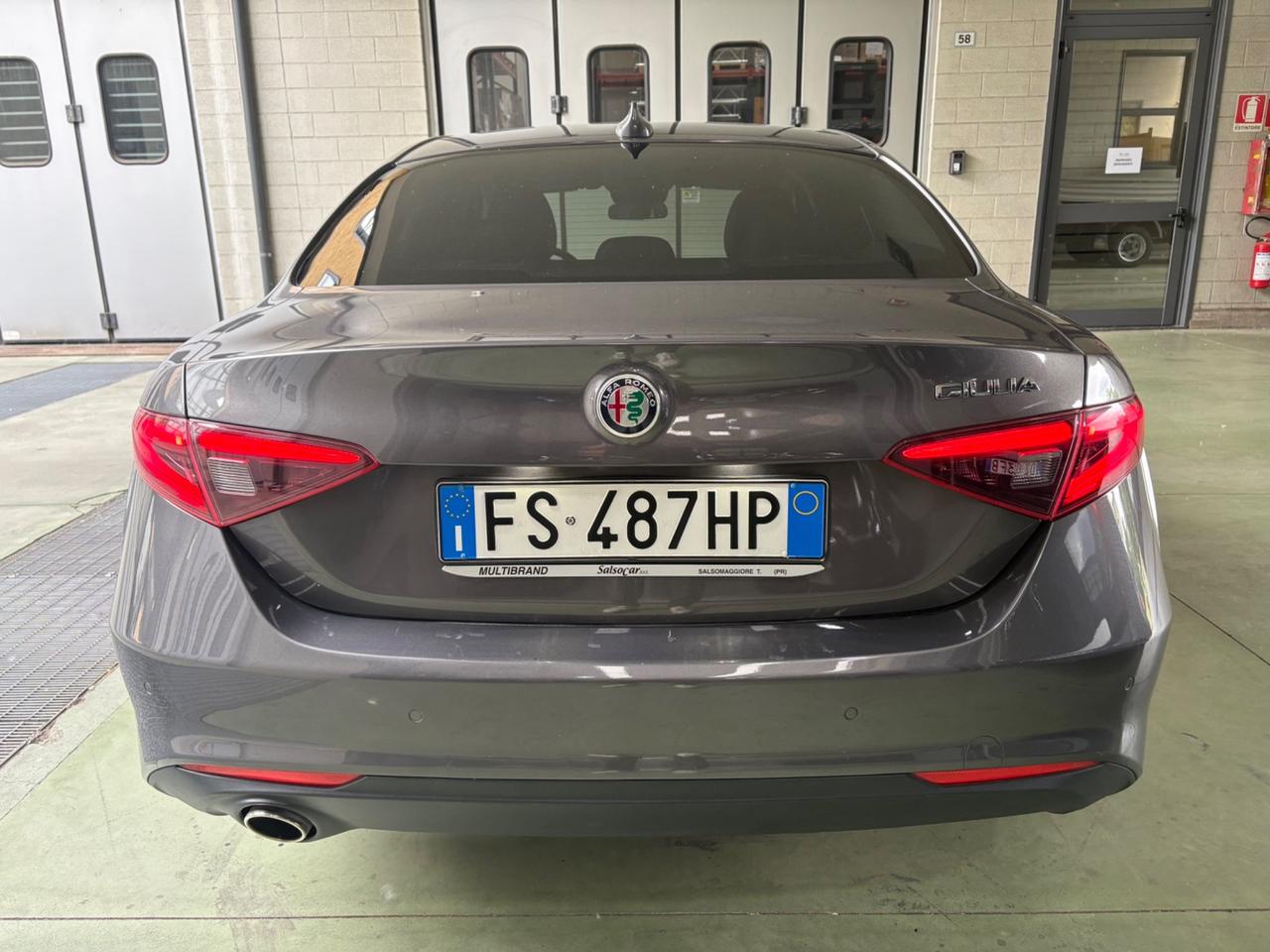 Alfa Romeo Giulia 2.2 Turbodiesel 136 CV AT8 Business