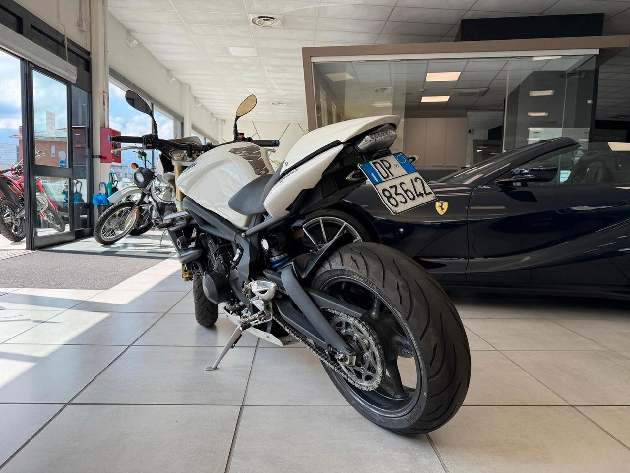 Triumph Speed Triple 675
