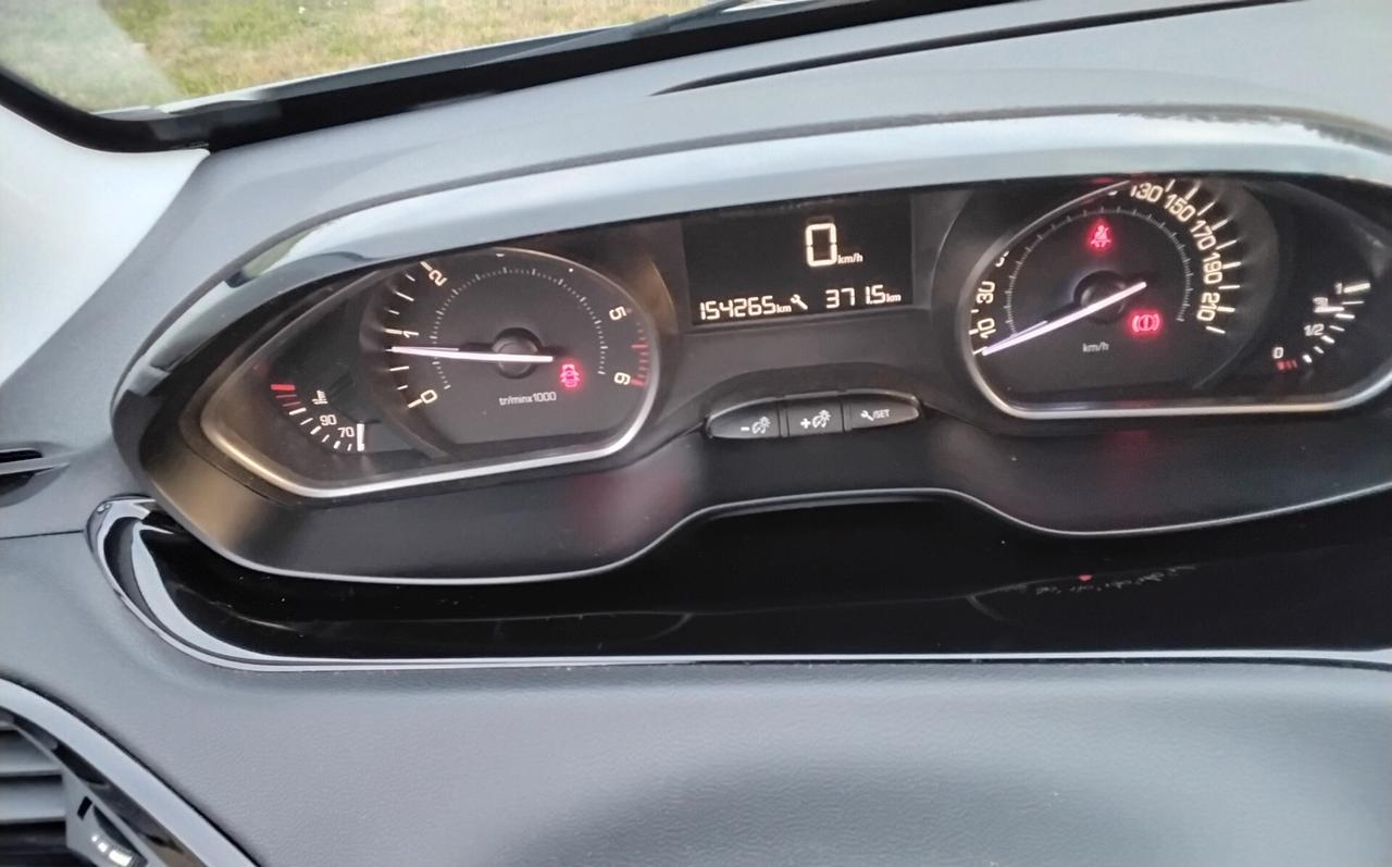 Peugeot 208 BlueHDi 100 S&S 5 porte Active