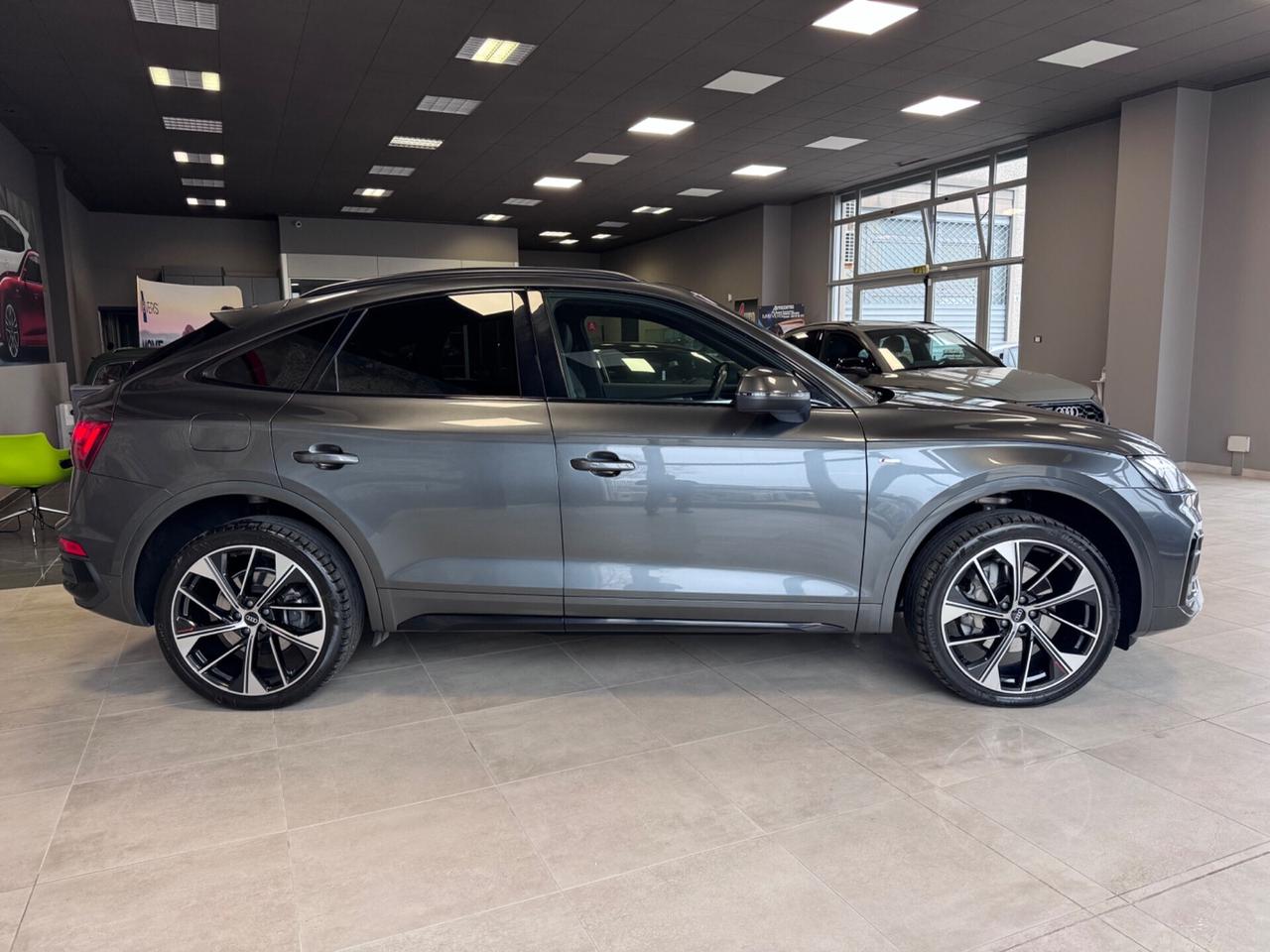 AUDI Q5 SBACK TETTO APRIBILE 2.0 TDI 205CV QUATTRO SLINE