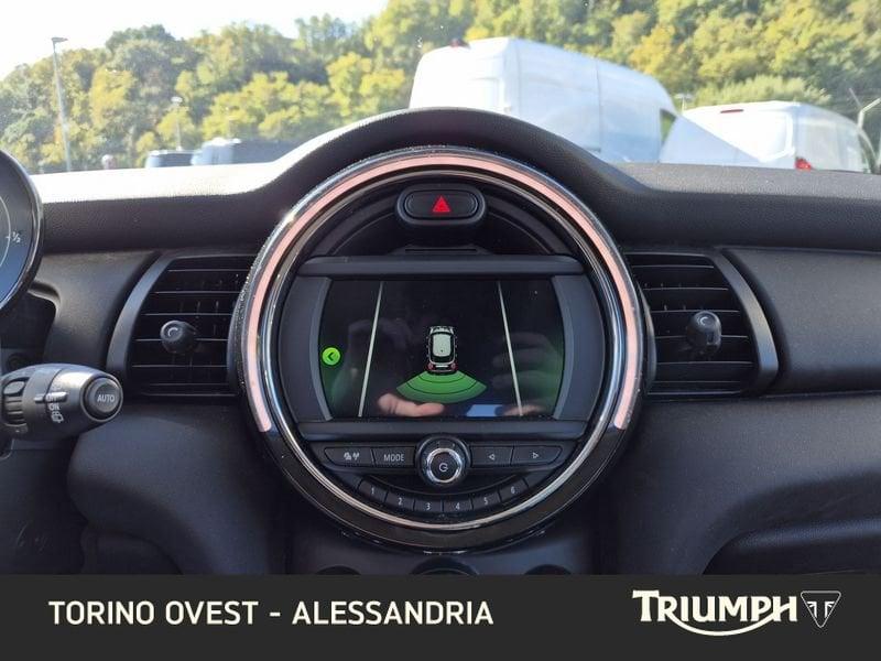 MINI Mini 5 porte Mini 5p 1.5 One Baker Street 102cv auto