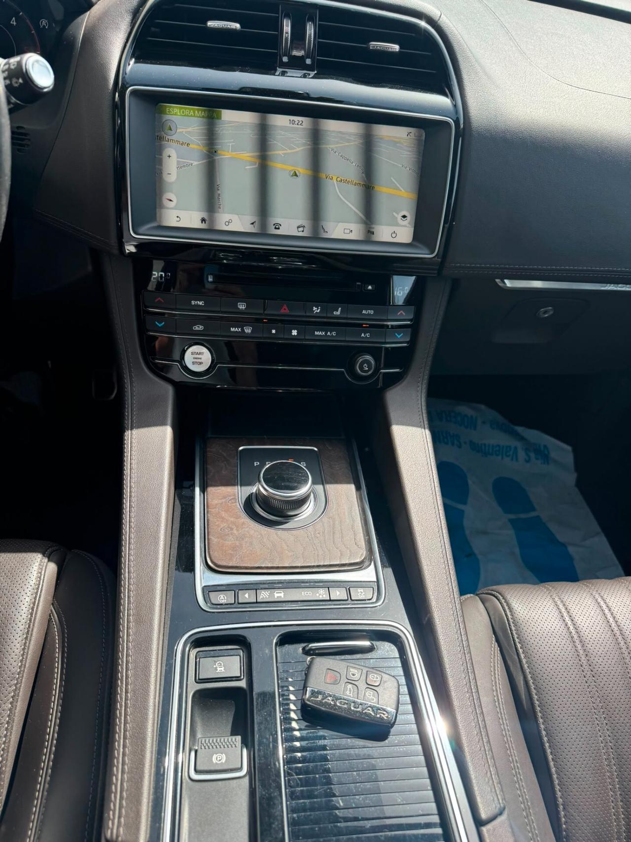 Jaguar F-Pace 2.0 D 240 CV AWD aut. Prestige