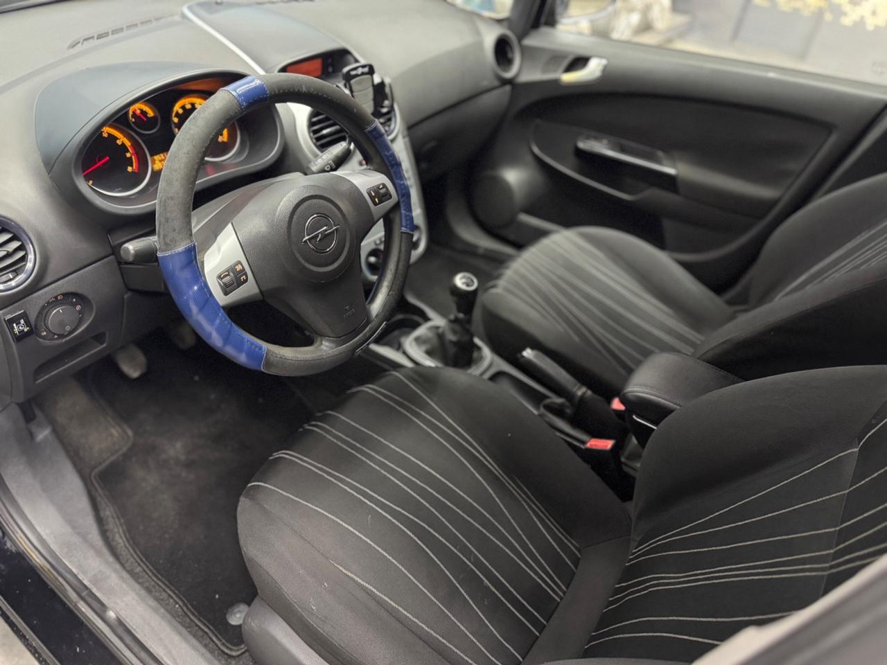 Opel Corsa 1.2 Benz.-GPL ADATTA NEOPATENTATI 5Porte