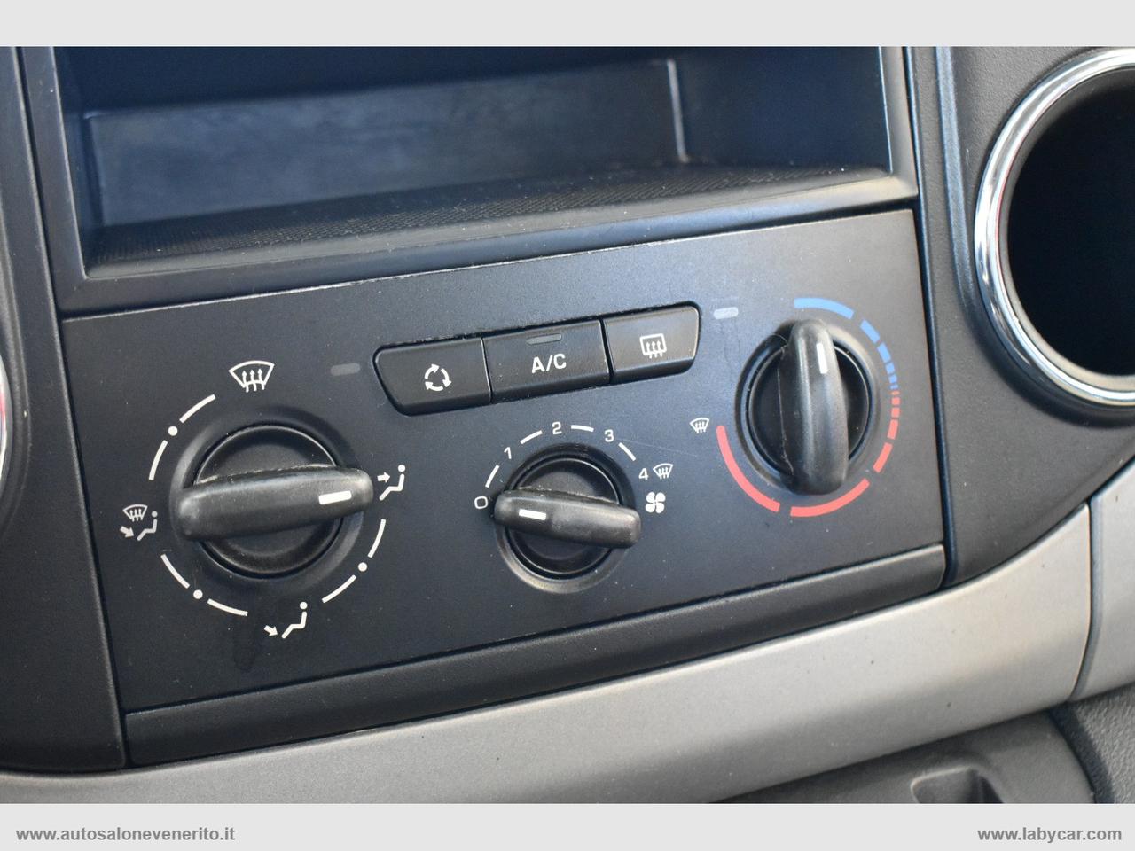 PEUGEOT Partner Tepee 1.6HDI 92 Comf.