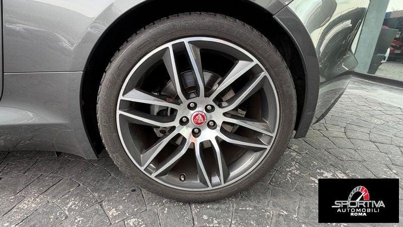 Jaguar F-Type ANTICIPO 15000 EURO RATA MENSILE 533,00 F-Type 3.0 V6 Coupé