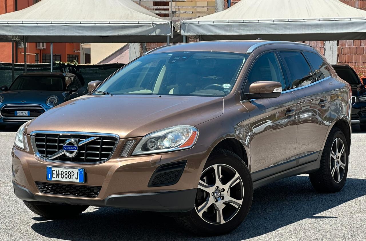 Volvo XC 60 XC60 D3 Geartronic Momentum