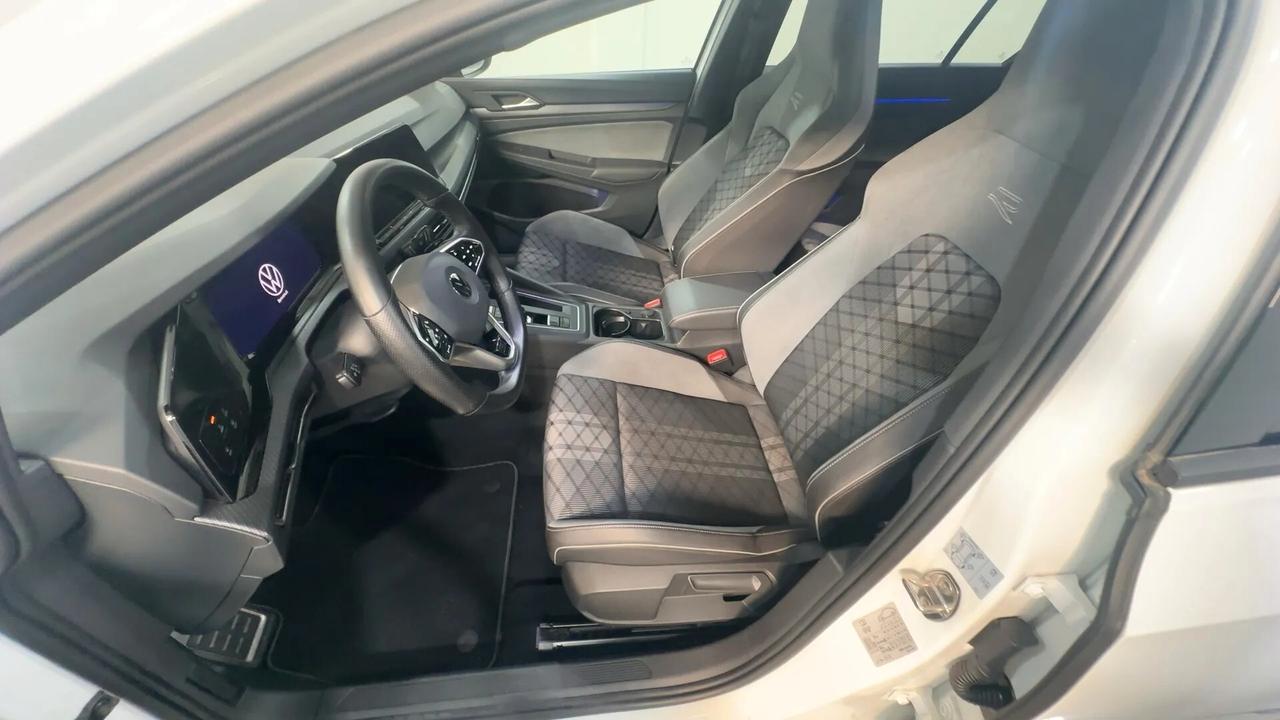 Volkswagen Golf 2.0 TDI 150 CV DSG SCR R-Line