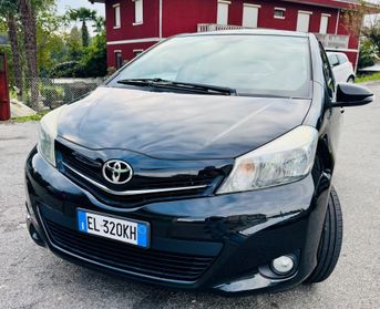 Toyota Yaris 1.0 5 porte Lounge OK NEOPATENTATI
