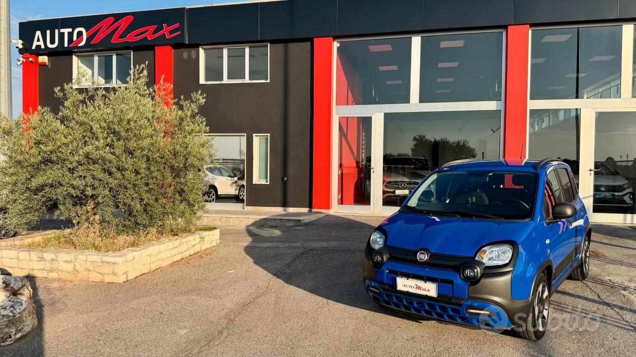 Fiat Panda 1.0 hybrid City Cross s