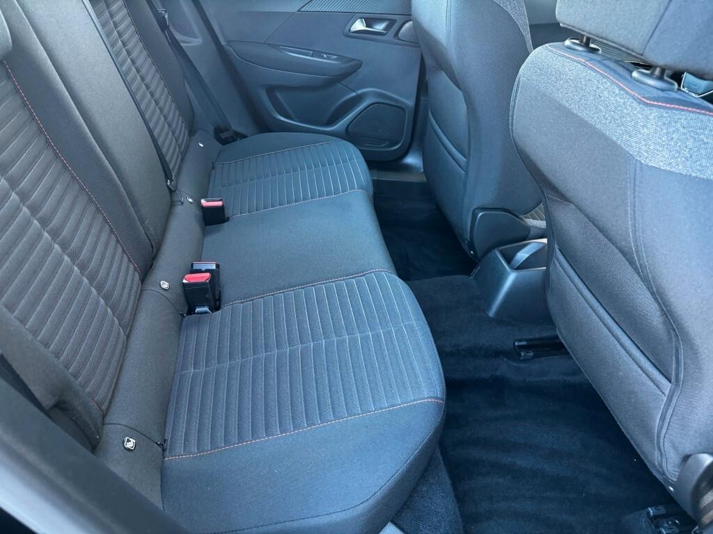 Peugeot 2008 1.2 Benzina Active Pack S&s 130cv Eat8