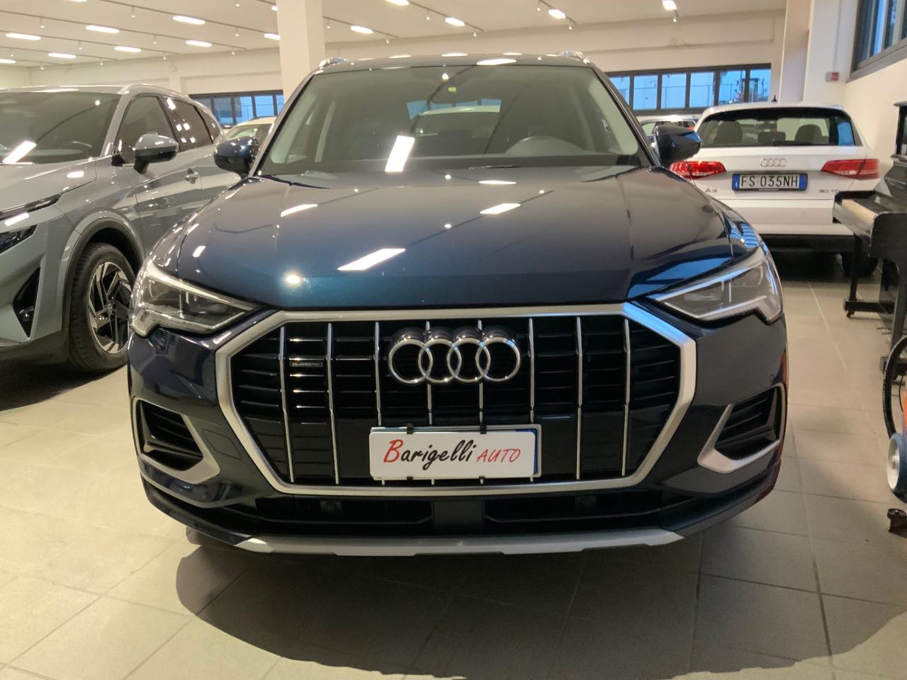 Audi Q3 40 TDI quattro S tronic Business Advanced