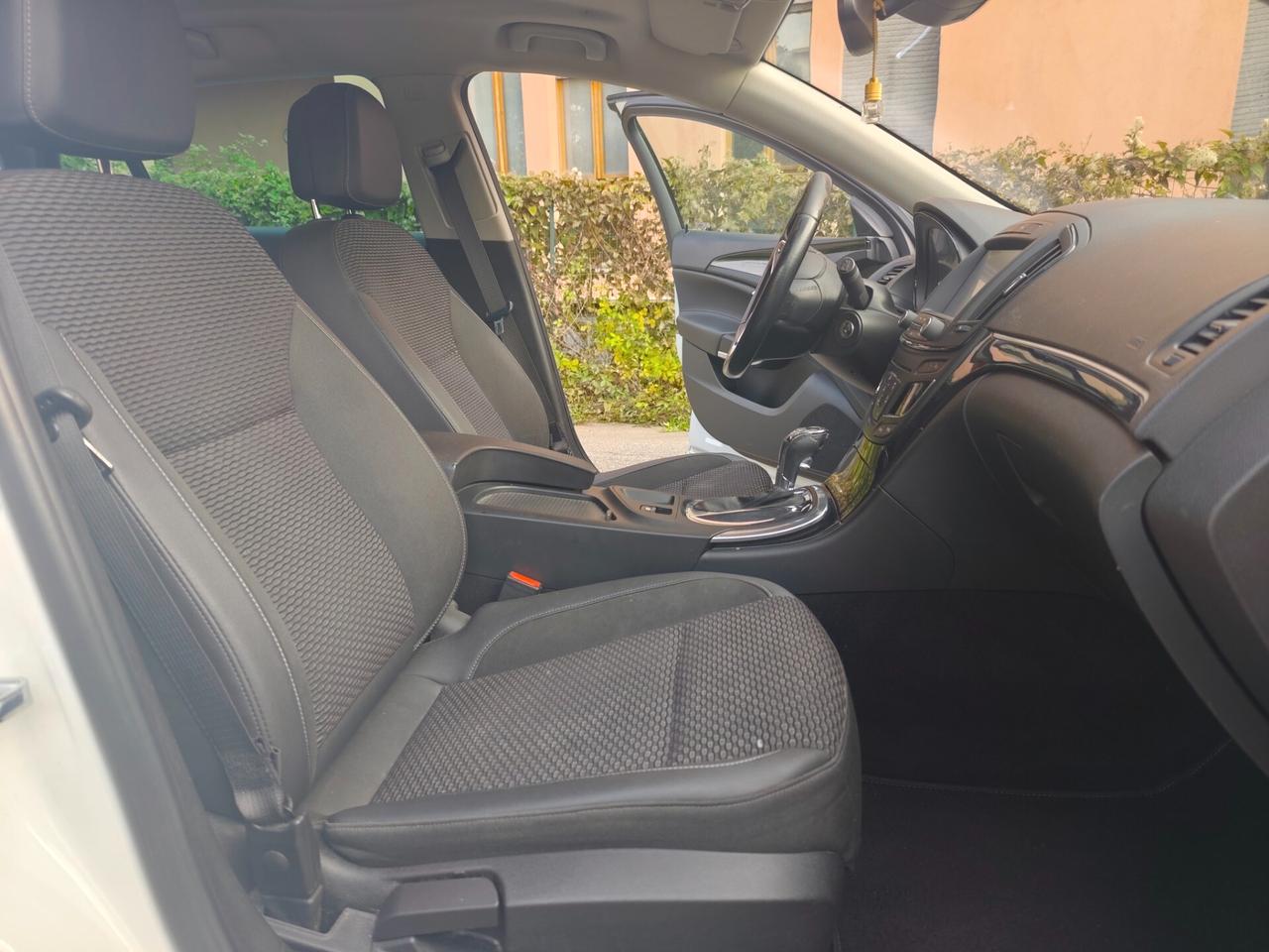 Opel Insignia 1.6 CDTI euro 6b Sports Tourer automatic