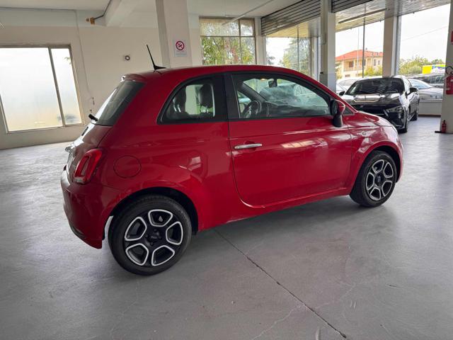 FIAT 500 1.0 Hybrid Red
