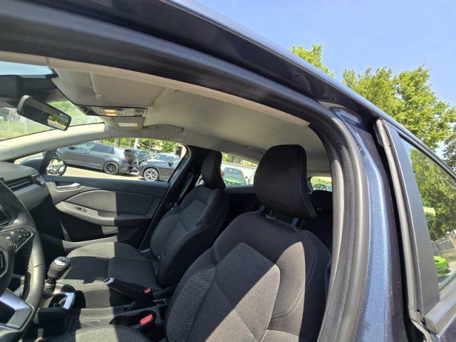 RENAULT Clio TCe 100 CV 5 porte NEOPATENTATI