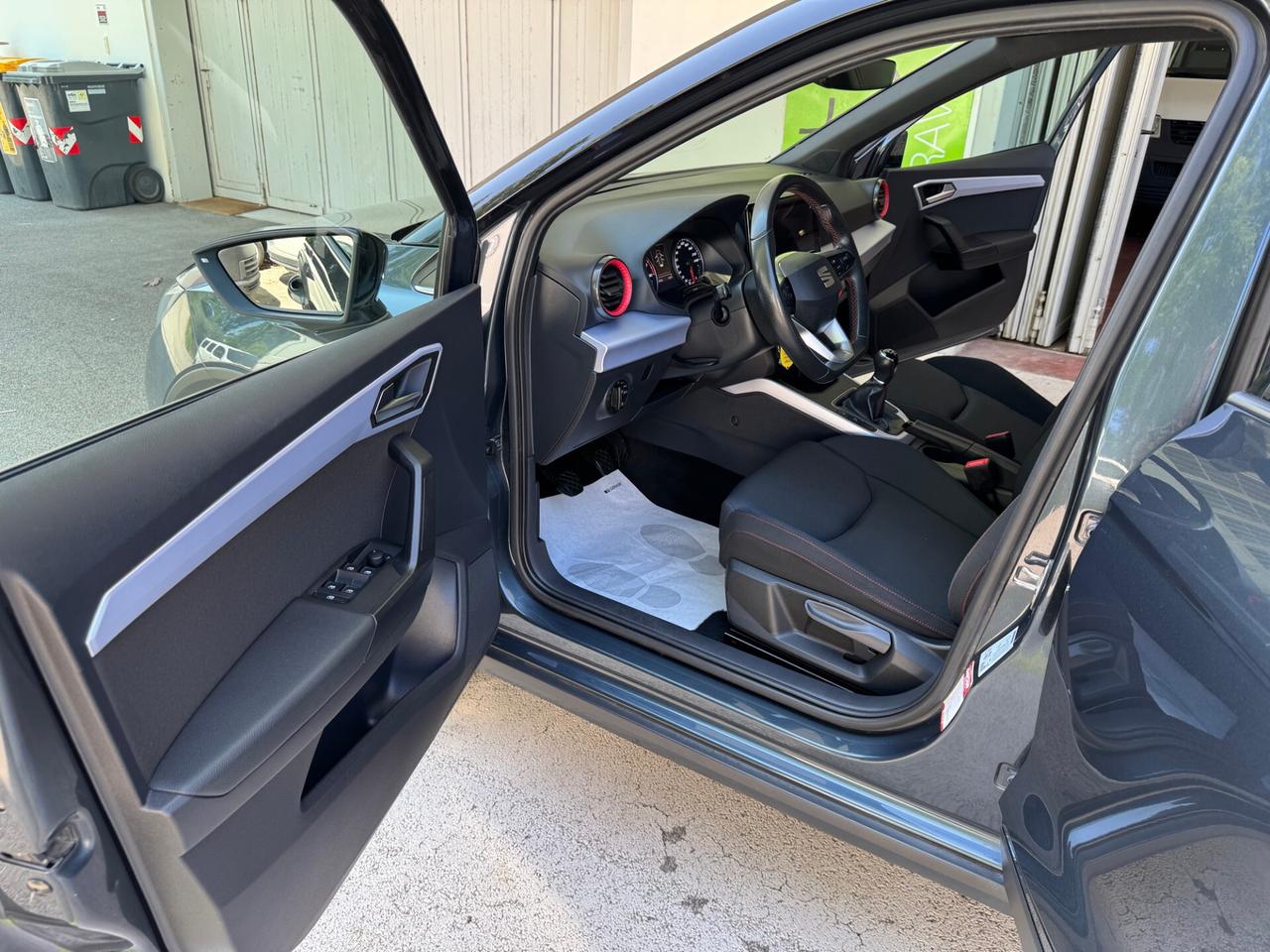 Seat Arona 1.0 TGI FR FULL LED GARANZIA 24 MESI
