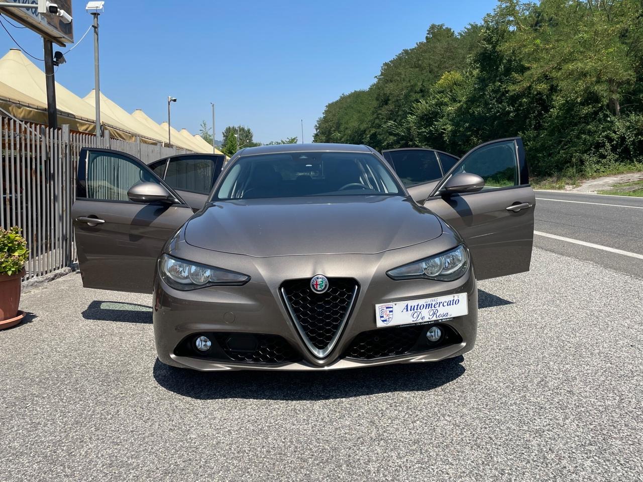 Alfa Romeo Giulia 2.2 Turbodiesel 180 CV Executive