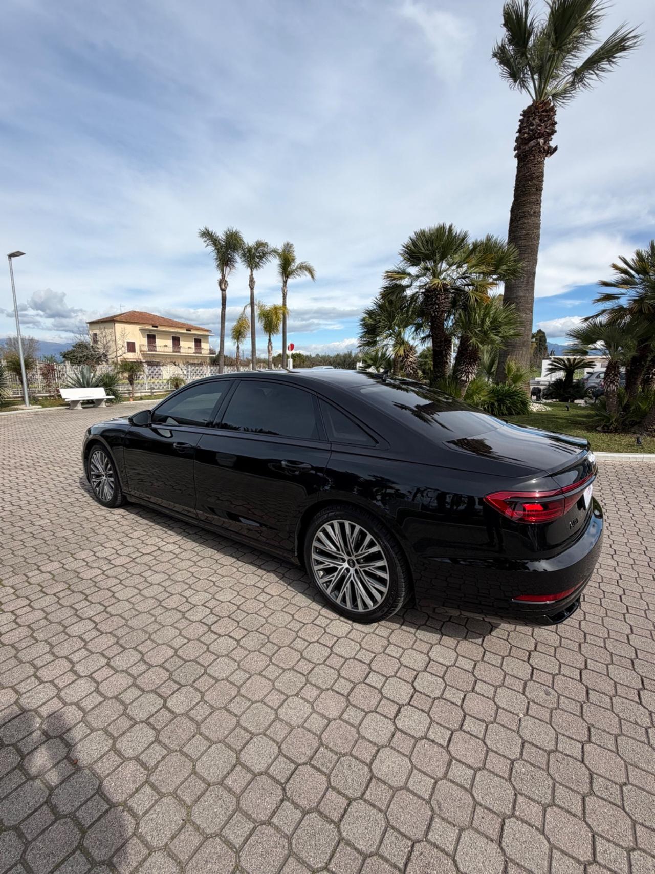 Audi A8 L 50 TDI 3.0 quattro tiptronic