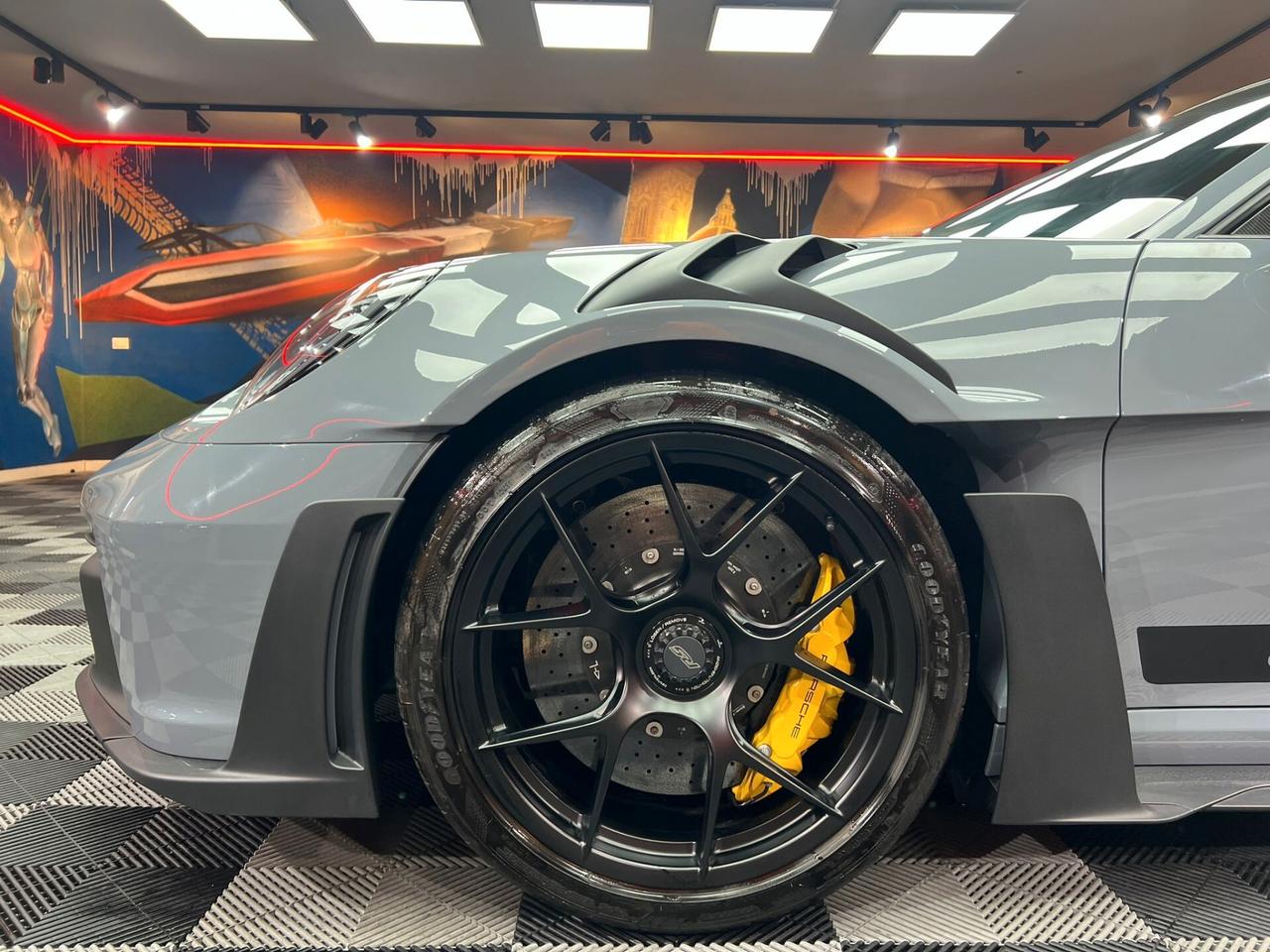 Porsche 992 911 Coupe 4.0 GT3 RS WEISSACH PACK (992)