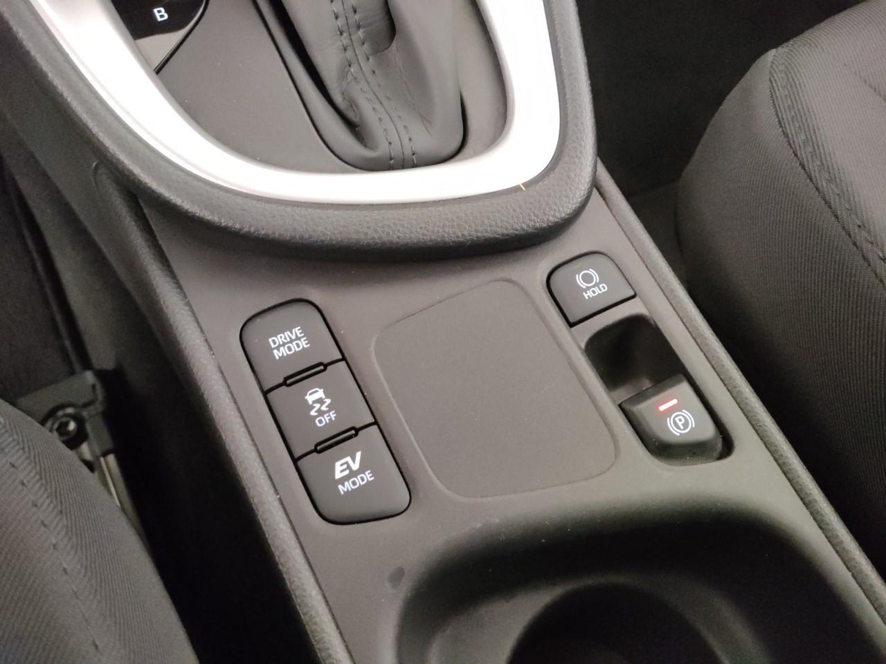 TOYOTA Yaris 1.5h Active