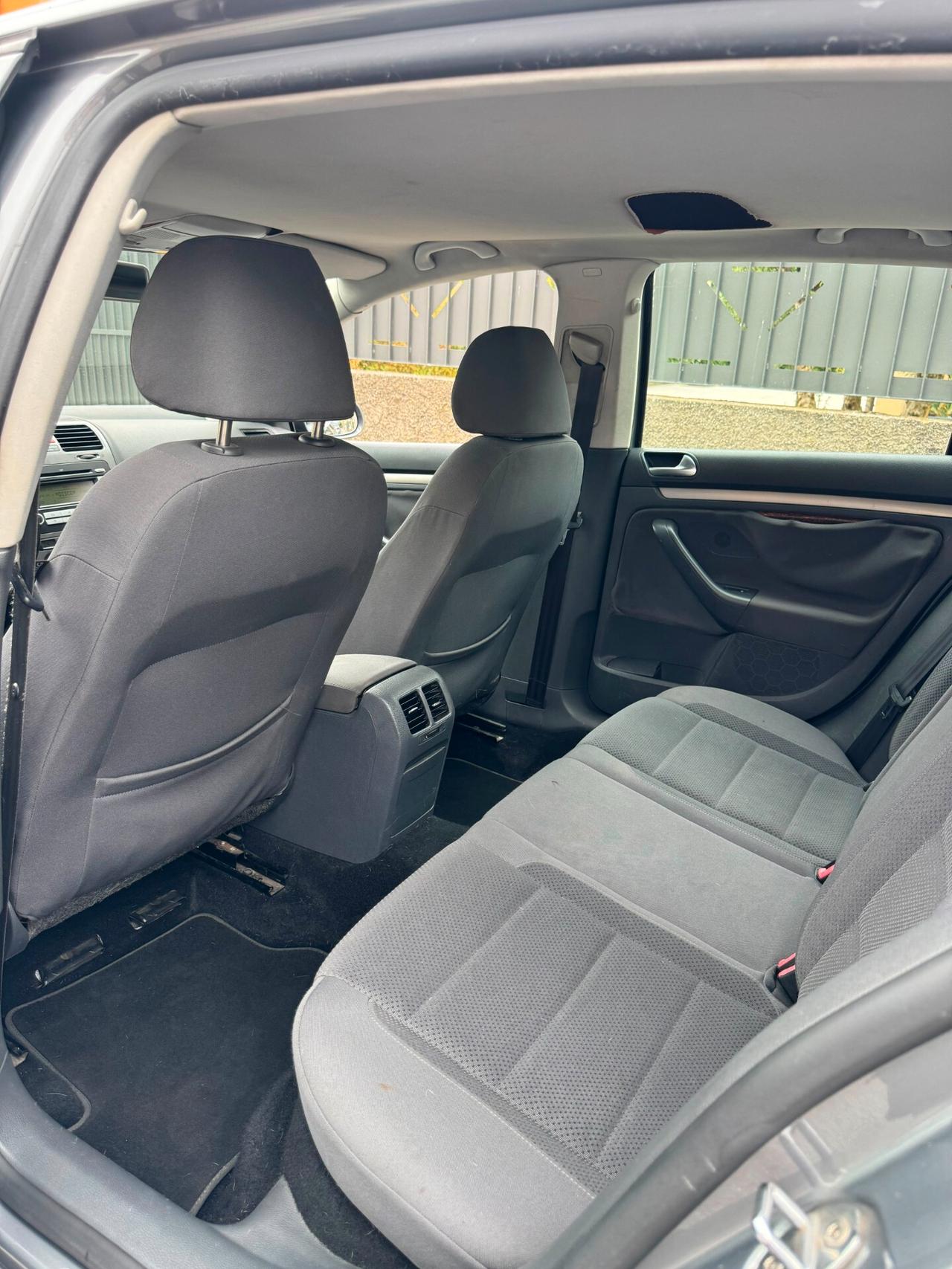 Volkswagen Golf 1.6 GPL 2008