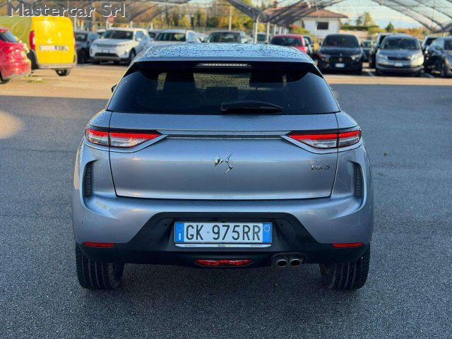 DS AUTOMOBILES DS 3 Crossback DS 3 Crossback RETROCAMERA DS3 1.2 Grand Chic 130c