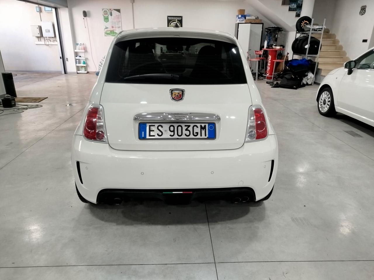 Abarth 500 1.4 Turbo T-Jet Custom