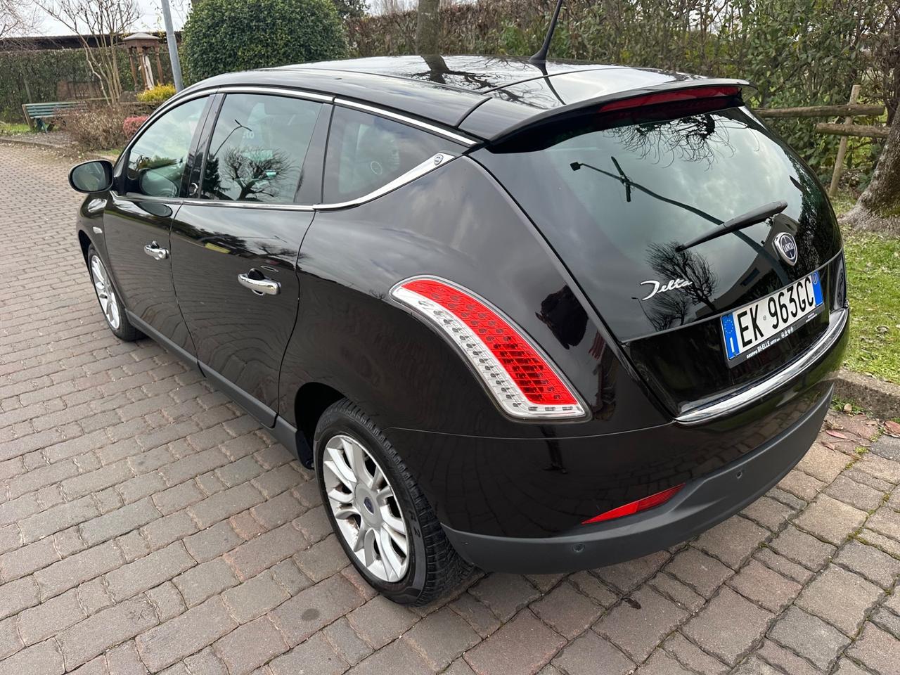 Lancia Delta 1.6 MJT DIESEL 2010