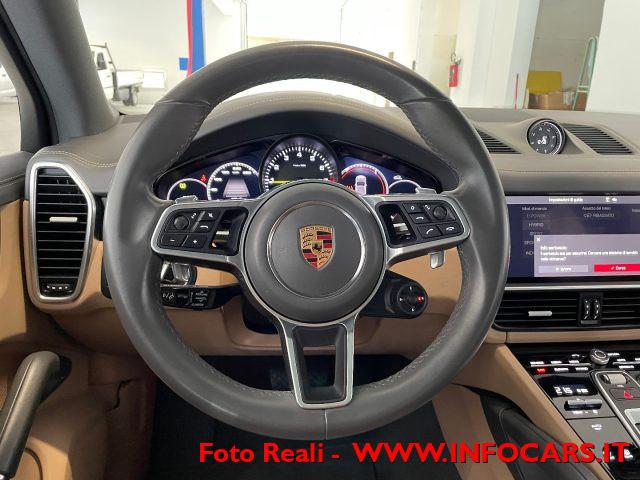 PORSCHE Cayenne 3.0 V6 E-Hybrid PHEV Iva Esposta Promo