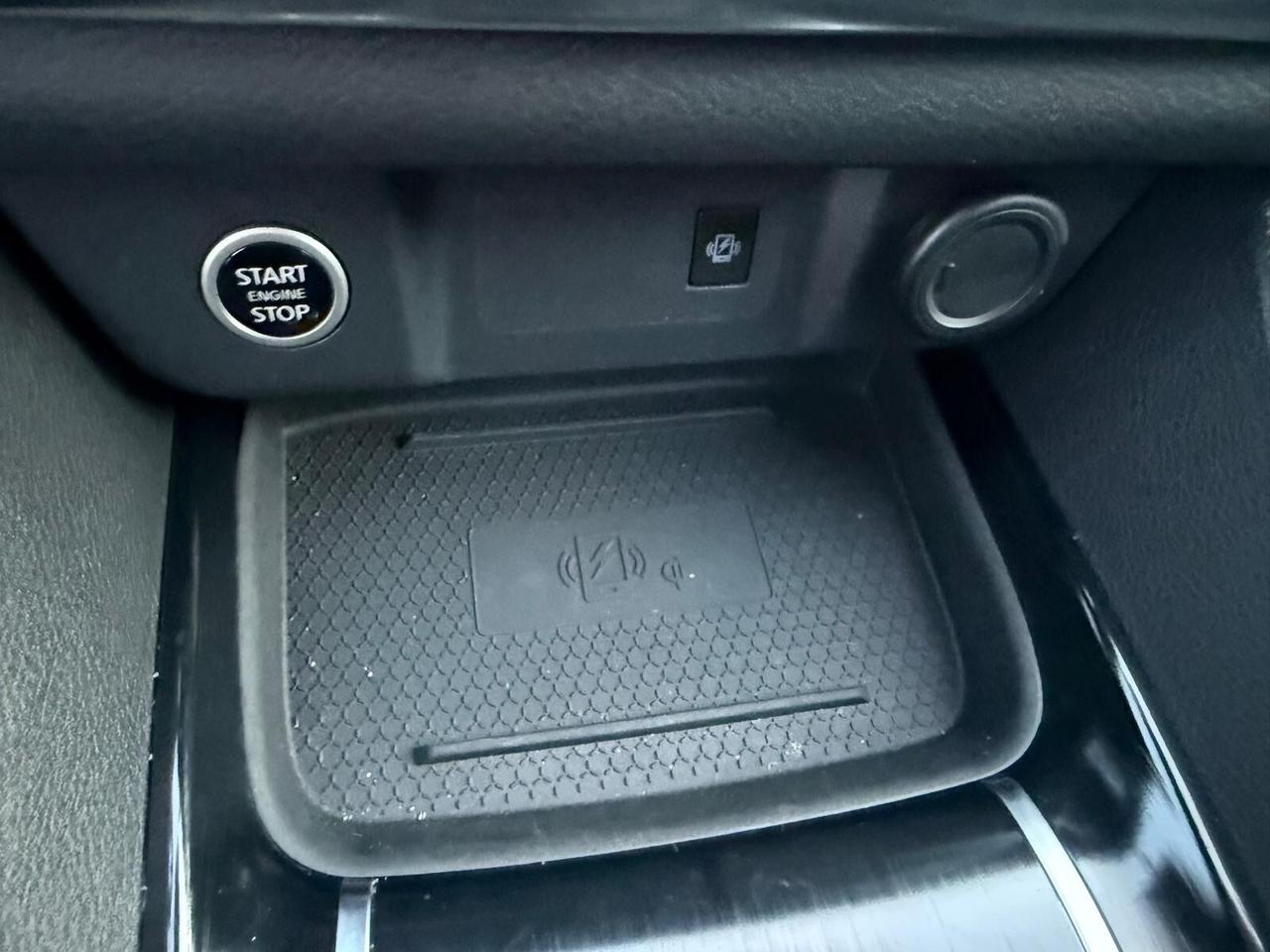 Nissan Qashqai MHEV 140 CV Business
