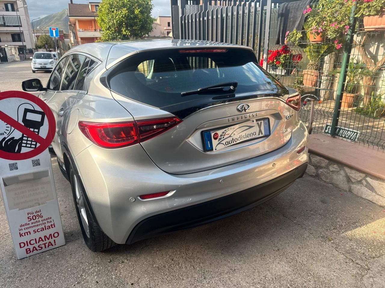 Infiniti Q30 1.5 diesel Premium