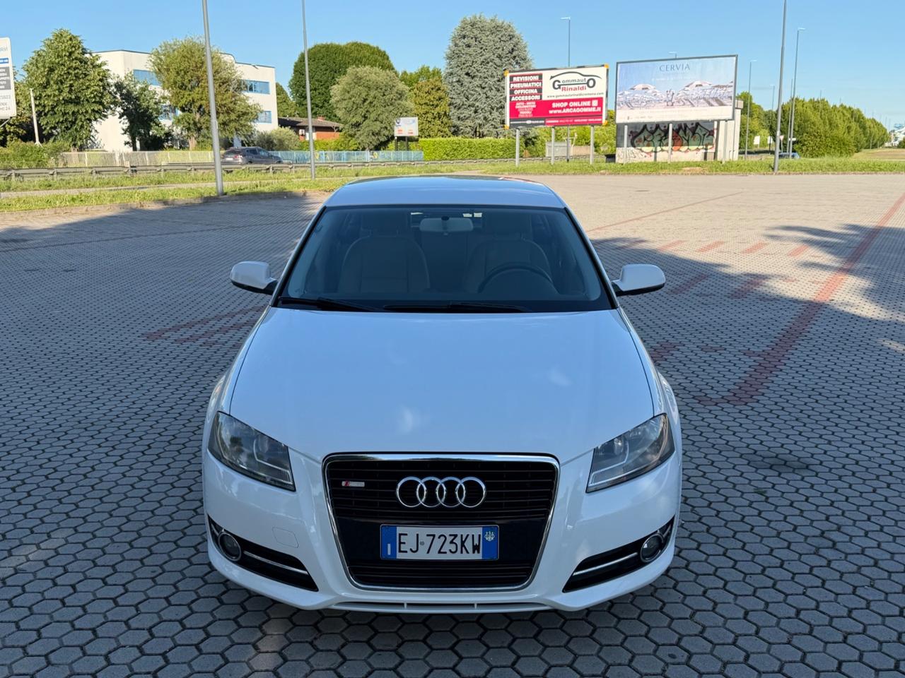 Audi A3 SPB 1.6 TDI CR F.AP. Young Edition