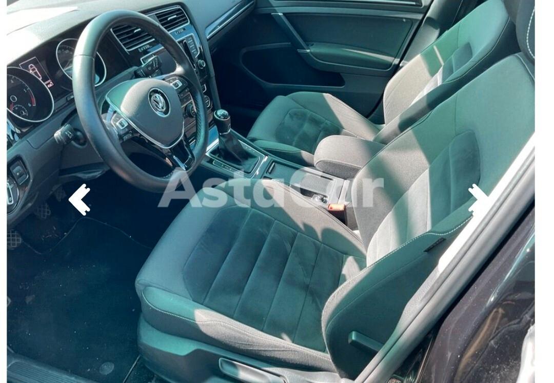 Volkswagen Golf 2.0 TDI 5p. Highline BlueMotion Technology