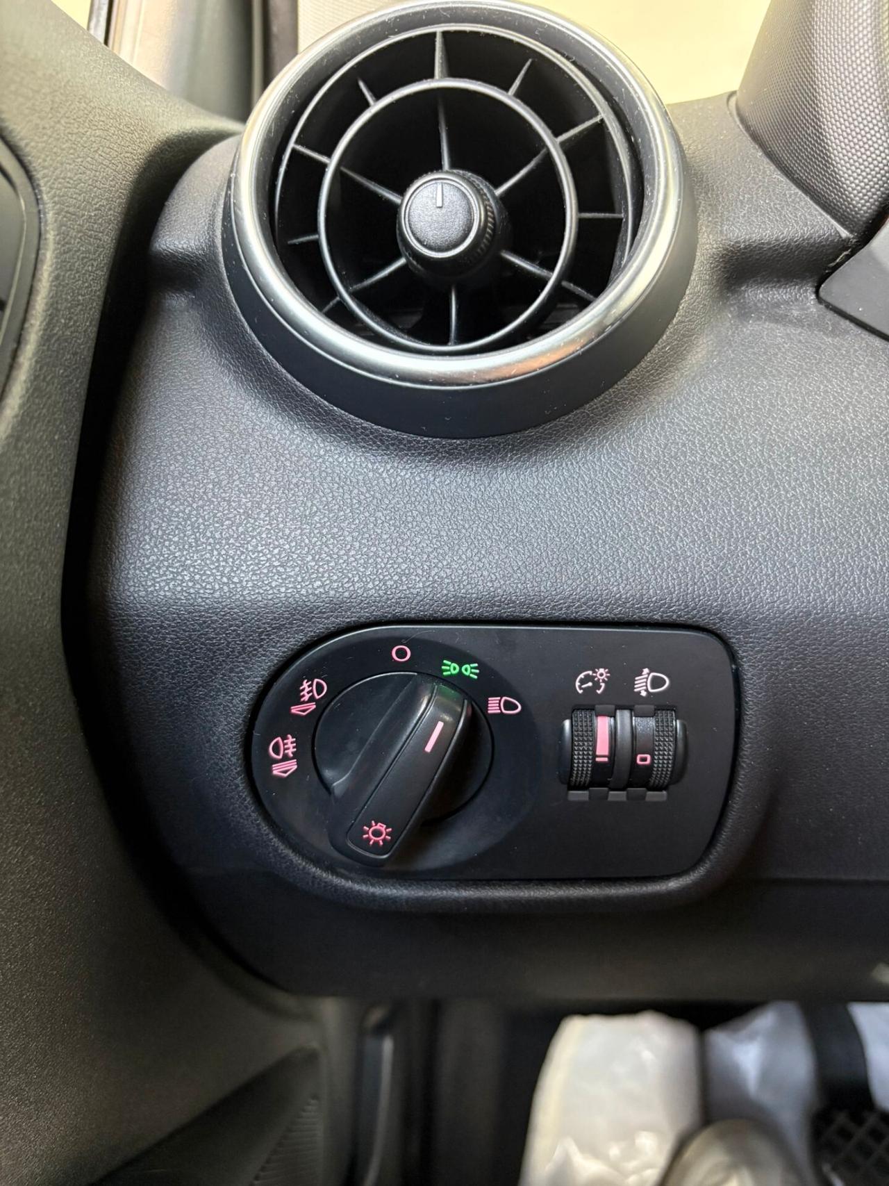 Audi A1 1.2 TFSi S-LINE 3P - OK NEOPATENTATI