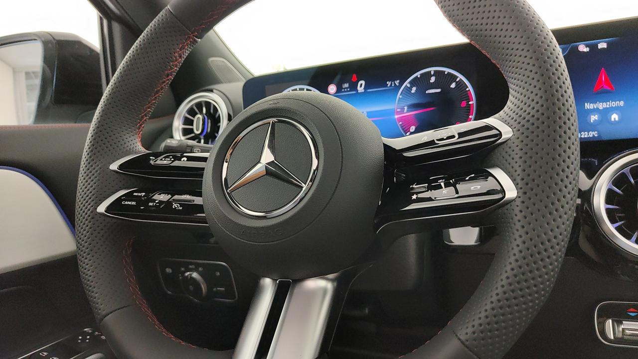 Mercedes-Benz GLA 200 d automatic