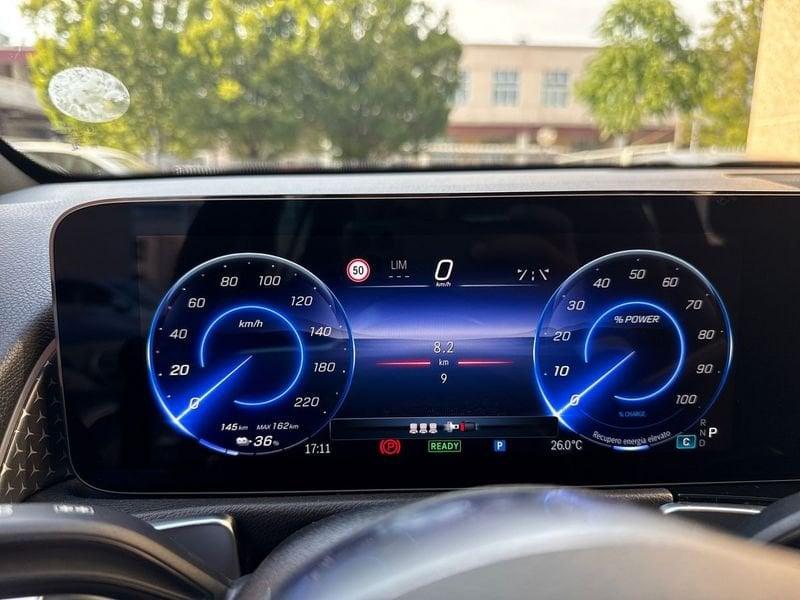 Mercedes-Benz EQB 300 Progressive Advanced 4matic KM0