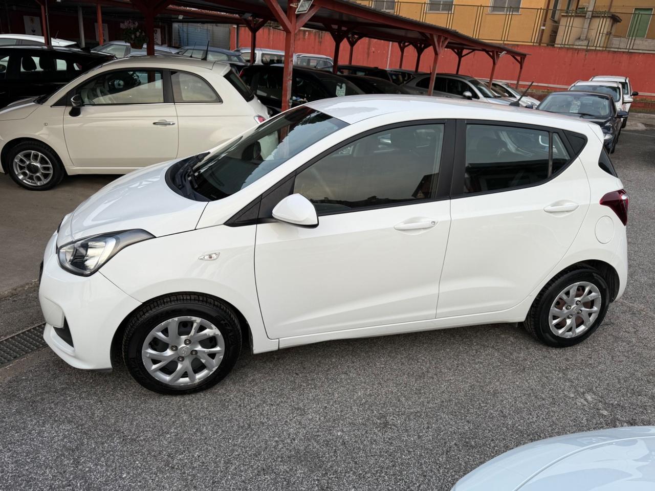 Hyundai i10 1.0 GPL /unipro/rate/permute/garanzia