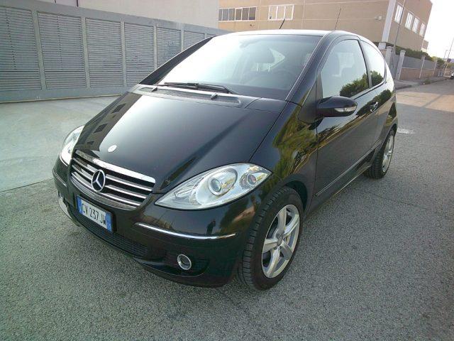 MERCEDES-BENZ A 200 CDI Coupé Avantgarde