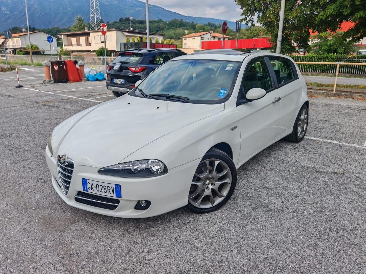 Alfa Romeo 147 1.6 benz/GPL 120cv